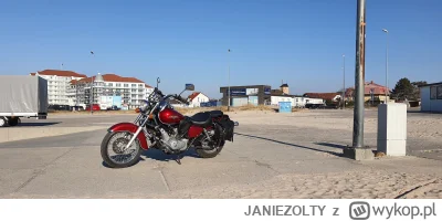 JANIEZOLTY - @Boss86 jak szukałem 125cc to brałem pod uwagę kupno nowego Junaka, gdyb...