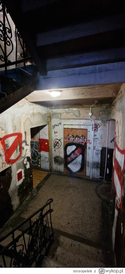 mrsopelek - Ja dzisiaj po odebraniu kluczy do nowego mieszkania, a wy pewnie dalej z ...