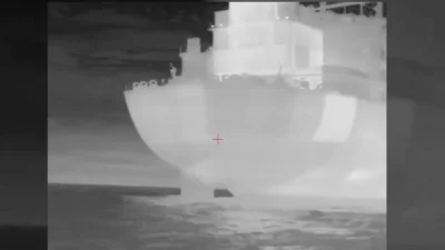 gerwazy-oko - Moment, w którym ukraińskie USV zaatakowały rosyjskie tankowce KAIROS i...