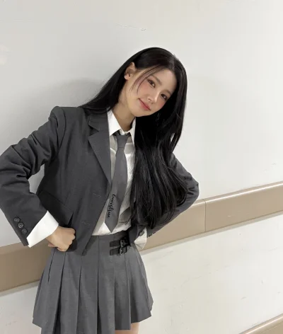 XKHYCCB2dX - #koreanka #miyeon #gidle