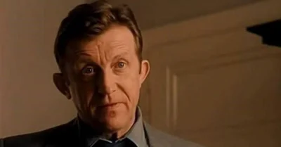 nonOfUsAreFree - Jako że już dochodzi 5 rano, to odwiedził was Stopczyk Smoker.
Pali ...