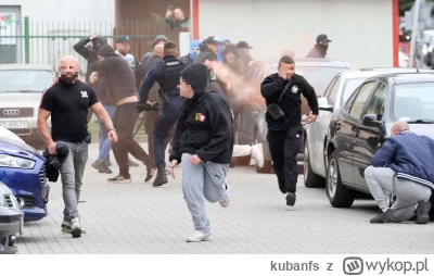 kubanfs - Meme pomocy 

#famemma #kibole