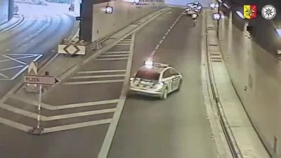 nonOfUsAreFree - #rower #polskiedrogi (w sumie bardziej #czeskiedrogi ) #policja #cze...