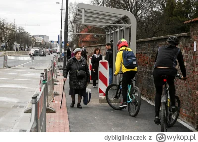 dybligliniaczek - Jechał tutaj? ( ͡° ͜ʖ ͡°)