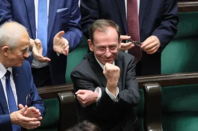 LoginZajetyPrzezKomornika - TVP mogło stworzyć merytoryczny materiał "gniotący"  medi...