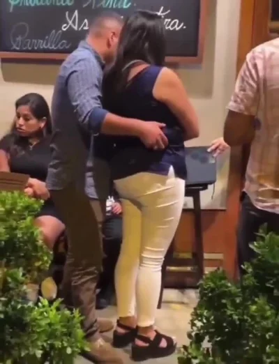 Noicozezebowniema - Wasze partnerki też mają taką półkę/uchwyt na rękę?
#pytaniedoeks...