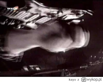 kayo - Dopiero z perspektywy lat uważam że ten utwór zarówno od warstwy tekstowej jak...