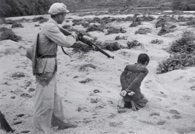 ezoteryczny_hedonizm - Rok 1946. komunistyczny bandyta z maoistowskiej bandy morduje ...