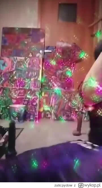 zalicpydow - PATOPRZEWODNIK ROZWALIŁ TELEWIZOR 75 CALI ZA 4k #famemma #danielmagical ...