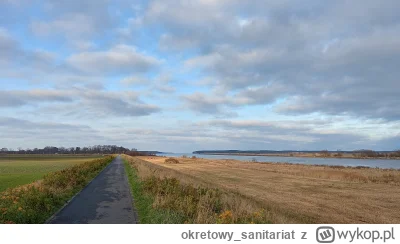 okretowy_sanitariat - 643 892 + 32 + 21 + 32 + 32 + 32 + 32 + 12 + 84 = 644 169

Doda...