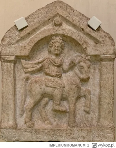 IMPERIUMROMANUM - Marmurowa rzymska płaskorzeźba ukazująca jeźdźca

Marmurowa rzymska...