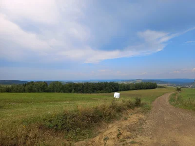 WR9100 - Widok od północnej strony na Pogórze Bukowskie: