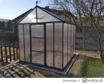 Jossarian - @23kulpamens: No ja mam szklarnię przydomową i co w związku z tym?