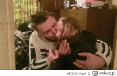 ortalionowy - @GoldenJanusz: Niech Pani spojrzy tylko na te mebelki