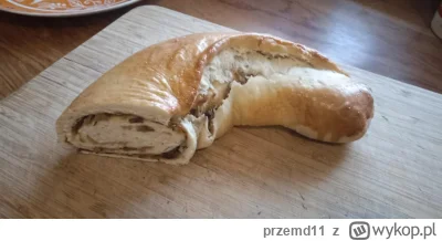 przemd11 - zrobilem placek makowiec bez maku tylko z kapusta kiszoną cebula grzybami ...