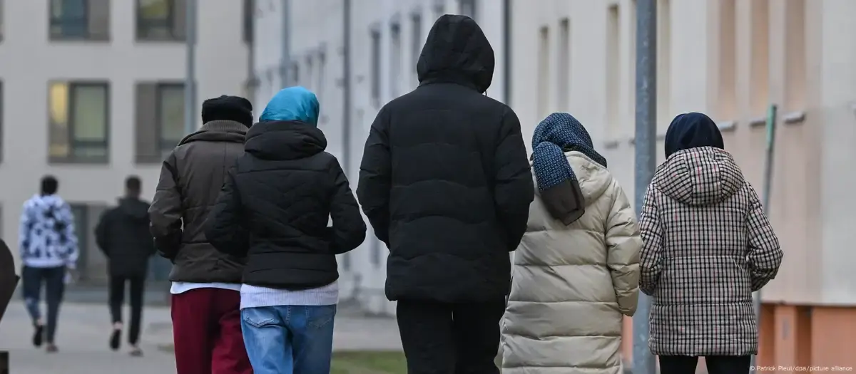 mirko_anonim - ✨️ Podróż po Polsce: Zaskakujące obserwacje o imigrantach Ⓘ
Mieszkam w...