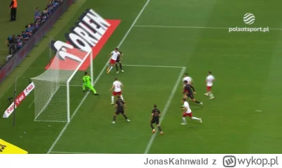 JonasKahnwald - Rozumiem, że fajnie jest wygrać z Niemcami, ale ta piłka jest ewident...