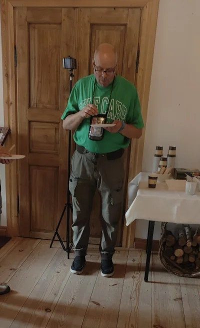 hyperlink - Patrzcie kogo właśnie przed chwilą spotkałem

#kosno #kononowicz