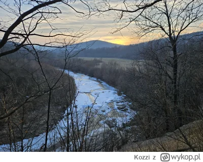 Kozzi - Chuopu tak się spodobał widoczek na #spierdotrip, że aż się chuop podzieli z ...