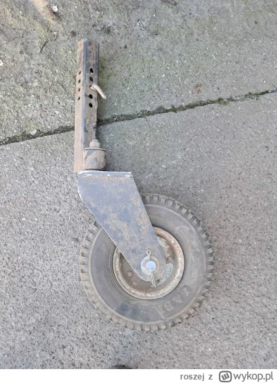 roszej - @roszej: kółko sprzedam ( ͡° ͜ʖ ͡°)