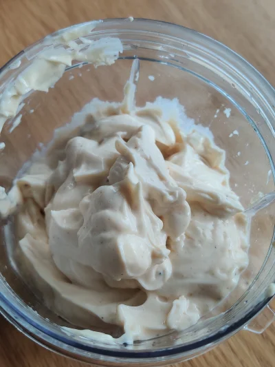 n_____S - Własny majonez domowy > Kielecki
#majonez #kulinaria #kuchnia #jedzenie