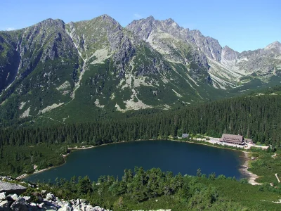 arinkao - W sezonie MO odwiedza ok. 15,000 osób dziennie. Powodzenia z tym złomem na ...