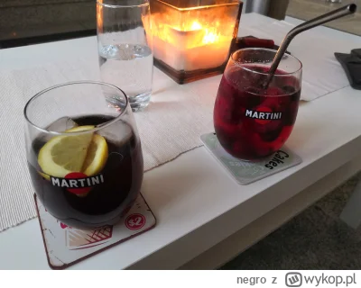 negro - Mirki mam problem z rozowym paskiem i sie kłócimy ktory drink jest ładniejszy...