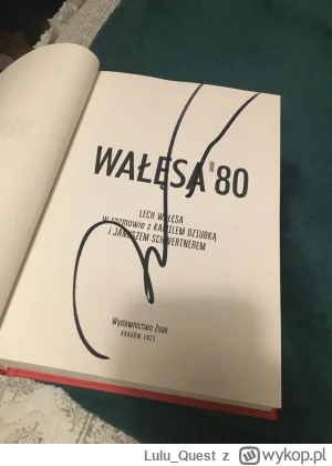 Lulu_Quest - Mama dostała od Lecha Wałęsy wspaniały autograf xD Przypomina mi to inne...