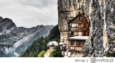 akcug - >pamiętam, że jak to otwierali i widziałem w jakim miejscu stoją filary tego ...