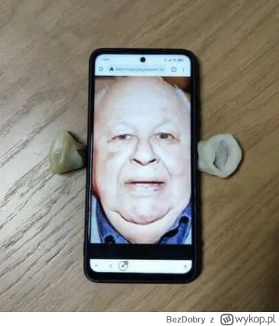 BezDobry - Zagadka: Czerwony z uszkami?
#heheszki #humorobrazkowy