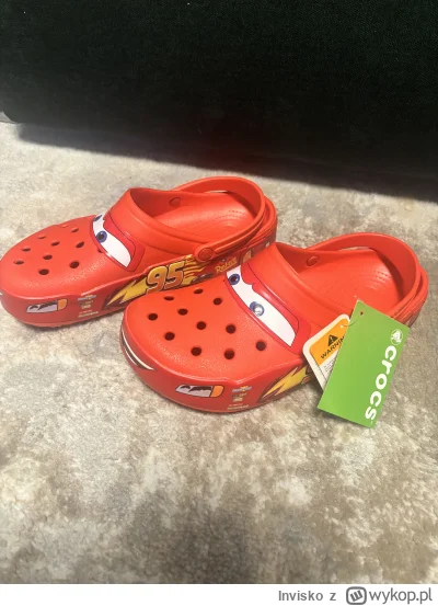 Invisko - #rozdajo #crocsy #przegryw siema
Sportowe rozdajo parki crocsów z zygzakiem...