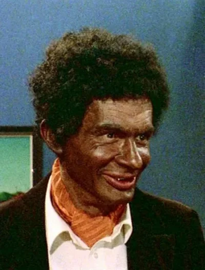 Butthole_surfer - @xaviivax: Jaki "raper" taka produkcja. Prawdziwa produkcja filmowa...