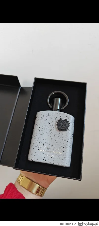 majkel34 - Ten nowy afnan mi dziś przyszedł ale chyba miłości nie będzie. W razie cze...