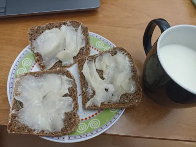 Baczny_Obserwator - Chleb z miodem rzepakowym dla chuopa umęczonego i mleko Boże na p...