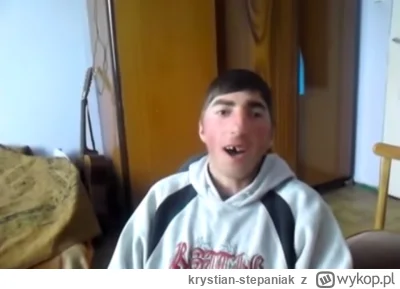 krystian-stepaniak - @czlowiekbozy wygląda jak Smorąg po podkręceniu zdjęcia w AI