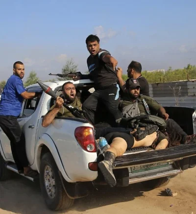 zwykly_szarak - Palestyński transport do szpitala ofiary cywilnej przypadkowo rannej ...