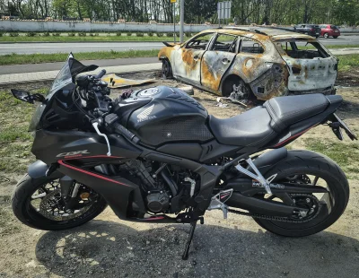 RamtamtamSi - @Endr3w: 
No witam kolegę ( ͡° ͜ʖ ͡°)

Piękny motocykl