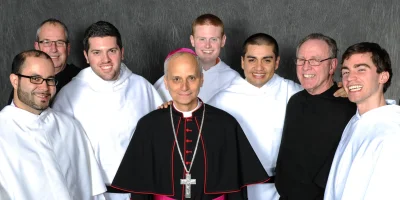 Anjay - Budzi niepokój

#konklawe #papiez