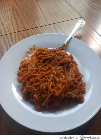 ruskizydek - Witam szanowny #wykopbuldakclub 
Buldak curry idealny na kaca po kawaler...