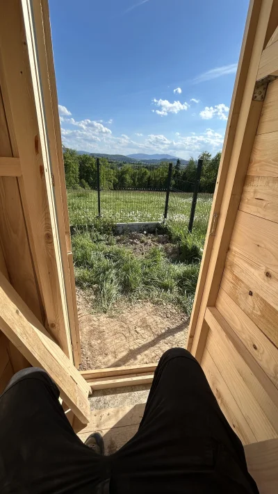 el_rupert - Zbudowałem i postawiłem sobie wychodek na działce (⌐ ͡■ ͜ʖ ͡■)

Czy taki ...