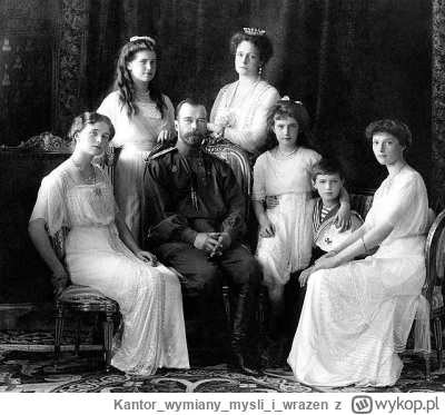 Kantorwymianymysliiwrazen - Car Mikołaj II Romanow z rodziną, tuż przed bestialskim m...