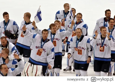 nowyjesttu - Finlandia drużyna hokeja. Suomi być może wygrają znowu.

#finlandia #cie...