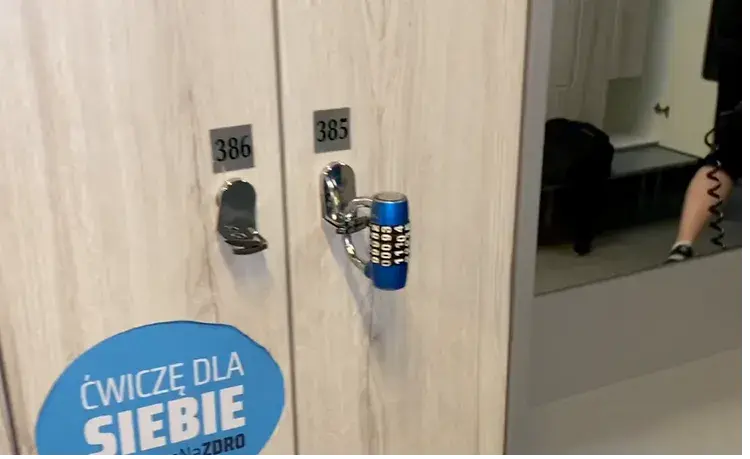 Essapierds2007 - Dzisiaj zrobiłem dobry uczynek, zauważyłem że ktoś zapomniał kłódki,...