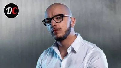 Tygrys_Syberyjski - @Cesc: no ja uważam że źle nie wyglądał a to rzadkość żeby faceto...