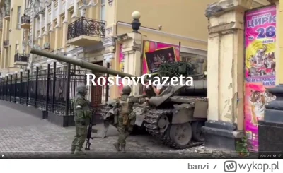 banzi - Kacapski czołg utknął w bramie kacapskiego cyrku. Symboliczne :-)

#ukraina #...