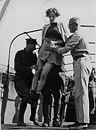 J3bacz2000 - @Grzesiok: na tym zdjęciu ładniej wygląda jedna z nich