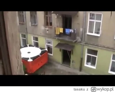 tasaku - wideo z próby zatrzymania bandzwoła @BKZGlamrap hejterka publicznego z tagu ...