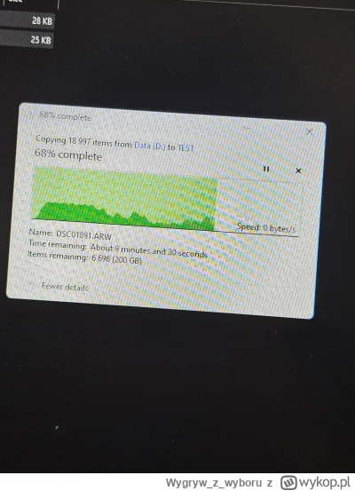 Wygrywzwyboru - Wygląda to jak by dysk nie nadarzał z czyszczeniem cache