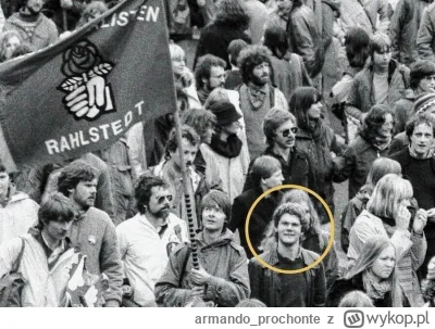 armando_prochonte - Kanclerz Niemiec Olaf Scholz na wiecu przeciwko NATO w 1982 r.
W ...