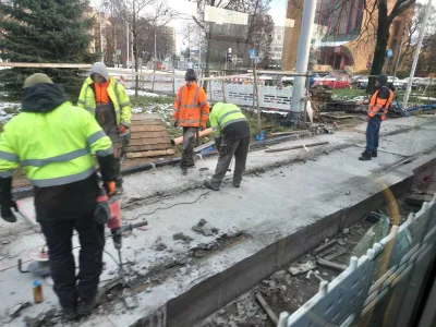 dwaplusdwatocztery - A tu tak polscy fachowcy budują takie cuda Zalali wszystko beton...